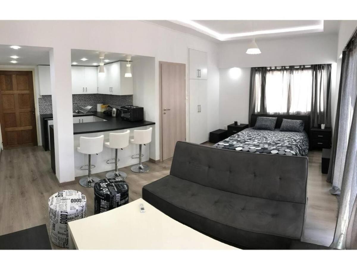Papadavid Apartments Paphos Exteriör bild
